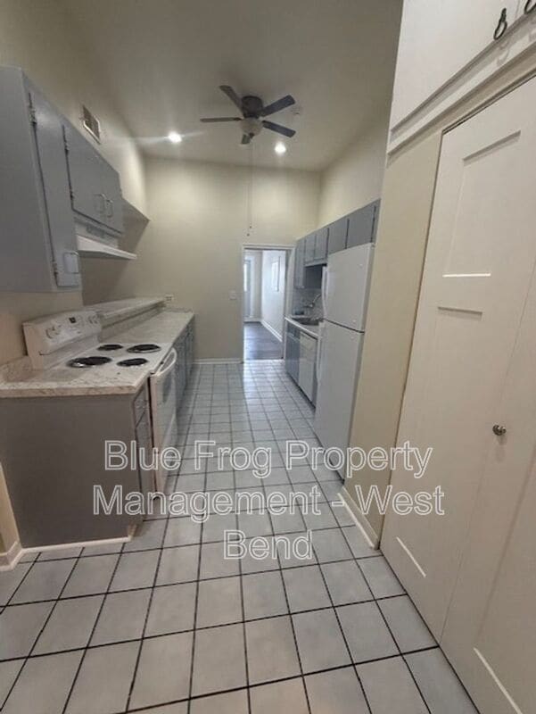 Photo - 103A S Main St