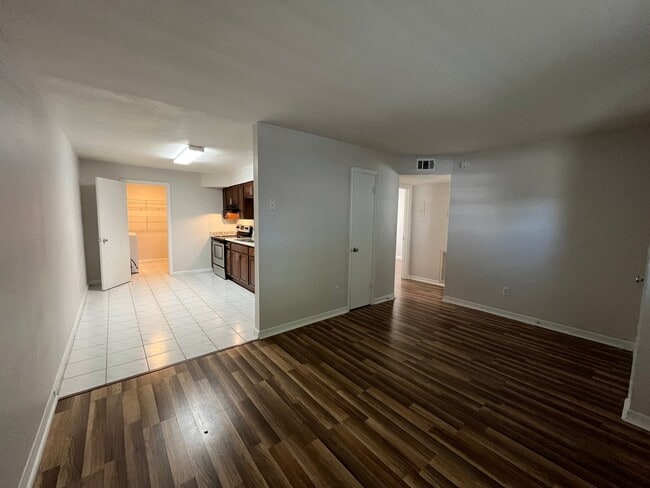 Photo - 310 S Orleans Ave Unit 310B