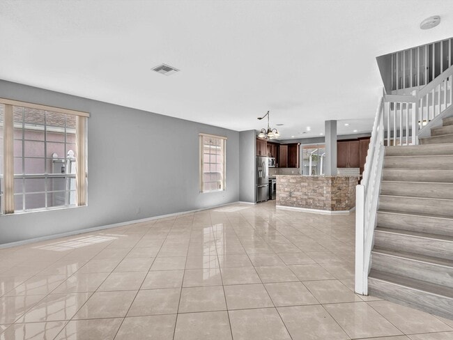 Photo - 1039 Aviary Rd