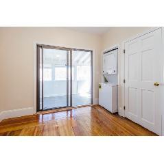 Photo - 39 Falkland St Unit upstairs