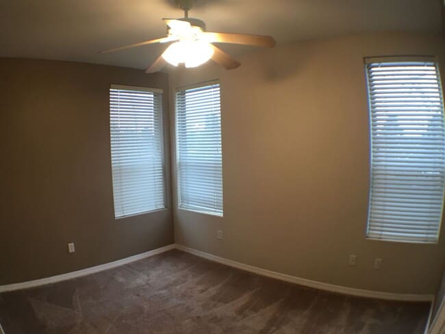 Photo - Great 2 bedroom condo on 2nd story!