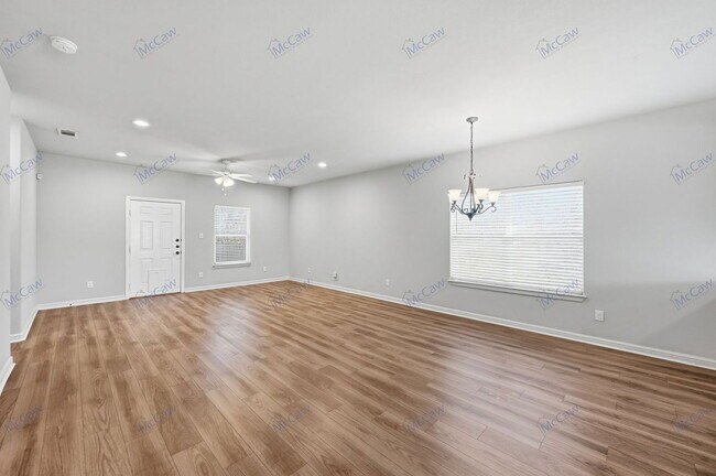 Photo - 5504 Wellesley Ave