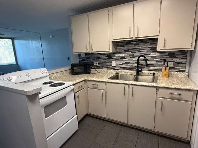 Photo - 111 Kahului Beach Rd Unit C-103