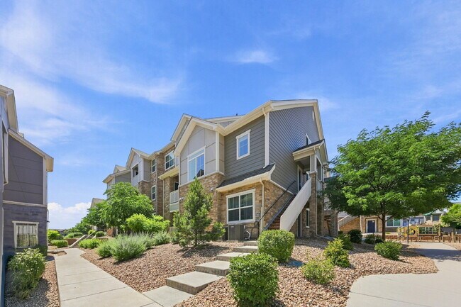 Photo - $2,645.95 - 3 Bed, 3 Bath Condo in Aurora with In Unit Laundry! Unit #208