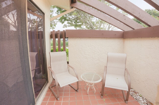 Photo - 3950 Silver Maple Dr