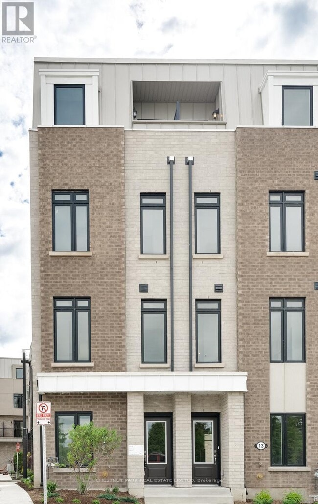 Photo - 15 Case Ootes Dr