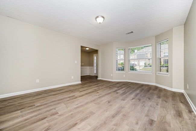 Photo - 2753 Elkmont Ridge SW