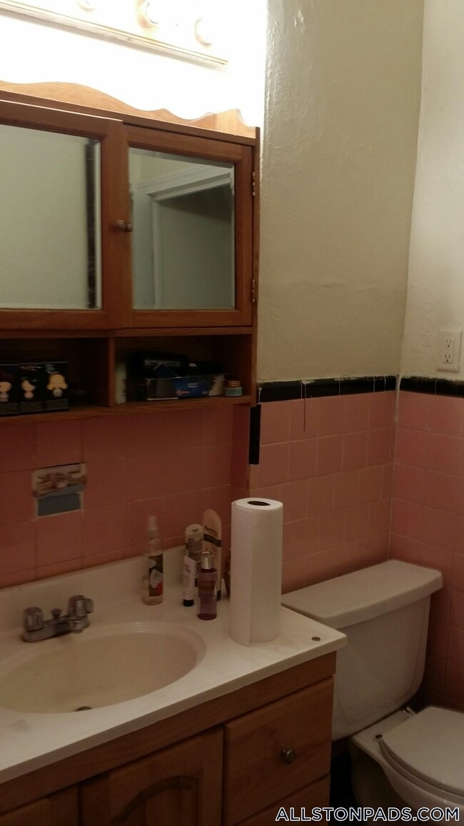 Photo - 71 Harvard Ave Unit 1