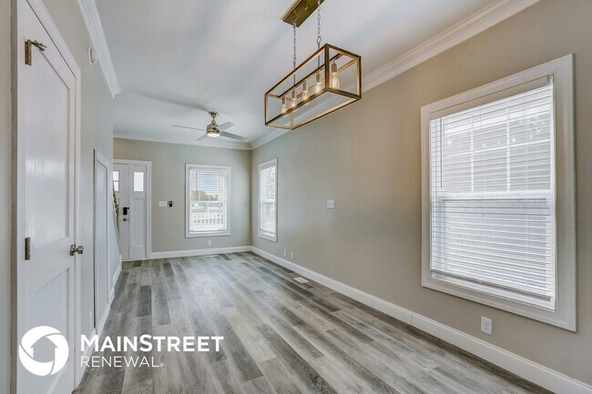 Photo - 3145 4th Ave S