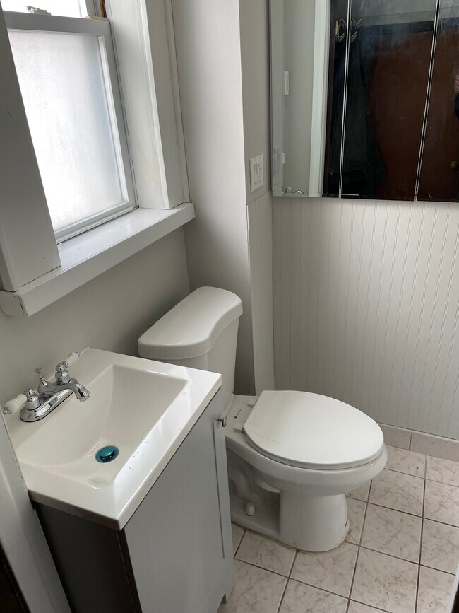 Photo - 327 Milburn Ave Unit #1