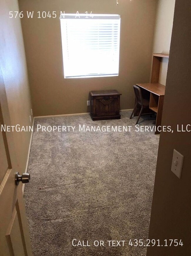 Photo - 576 W 1045 N