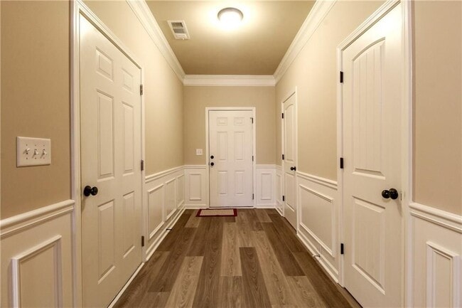 Photo - 606 Oakside Pl