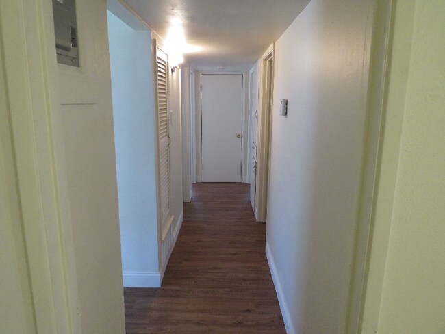 Photo - 419 Anton Dr