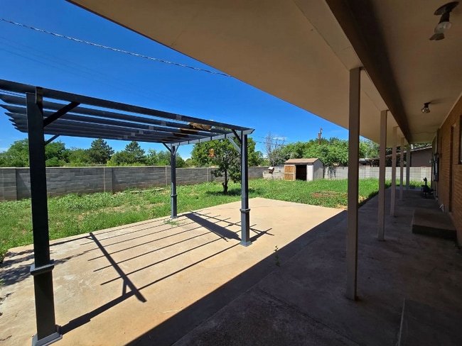 Photo - 512 Camino Solano Casa