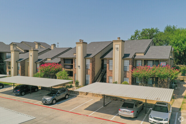 Laurel Heights at Cityview Apartments - Fort Worth, TX | ForRent.com