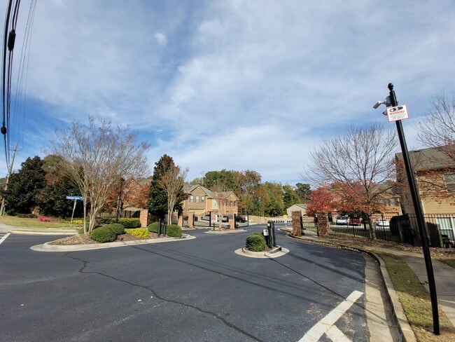 Photo - 2194 Oakland Grove Pl