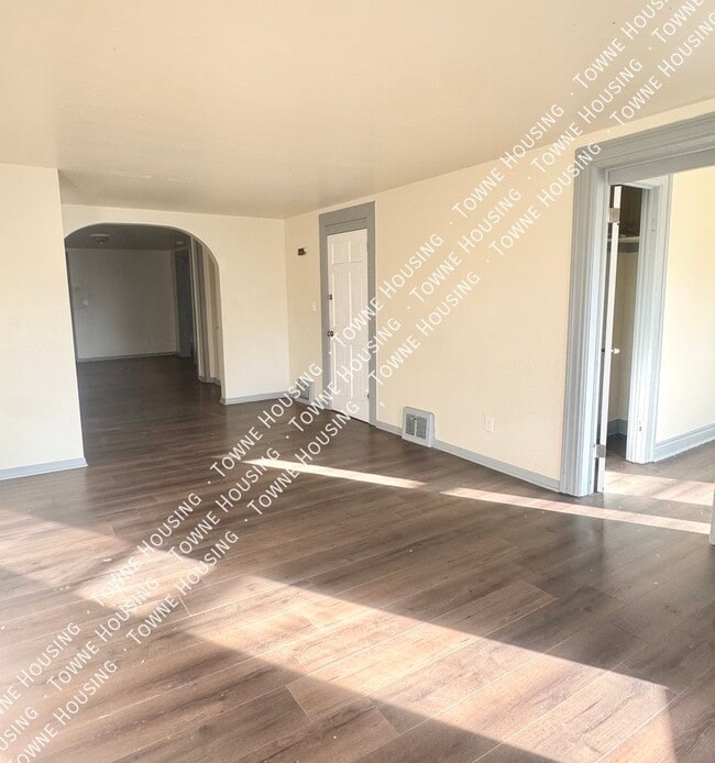 Photo - 24 Como Ave Unit 2