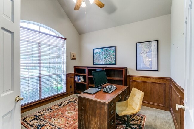 Photo - 106 Ascot Dr