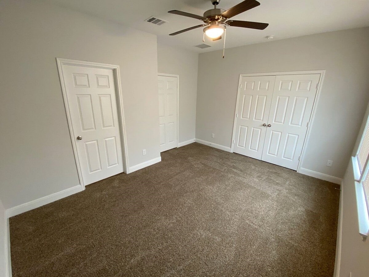 Photo - 8214 Parker Rd