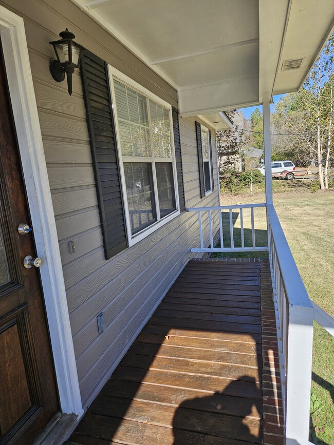 Photo - 104 Spring Hill Dr