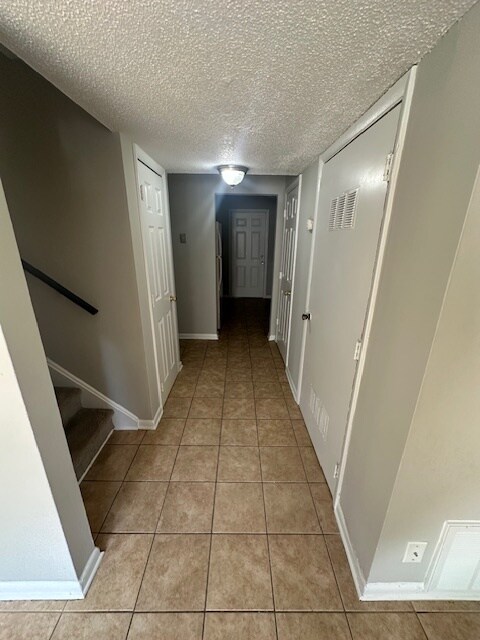 Photo - 3925 Overland Hts