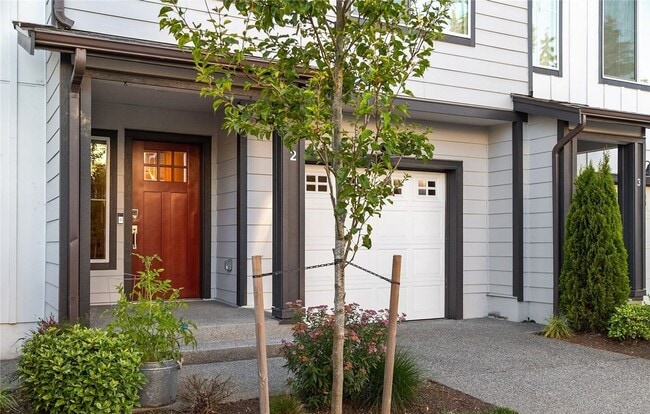Building Photo - Newer Construction 3-Bedroom Home with Smart Features, Tandem Garage & Community Amenities