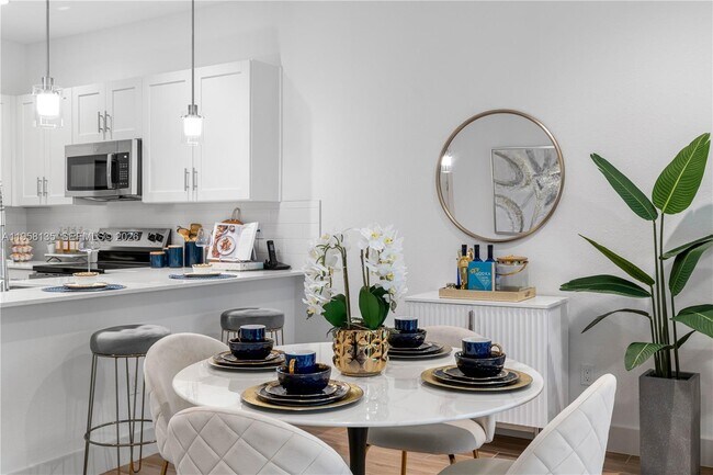 Photo - 7311 Ivory Spg Wy