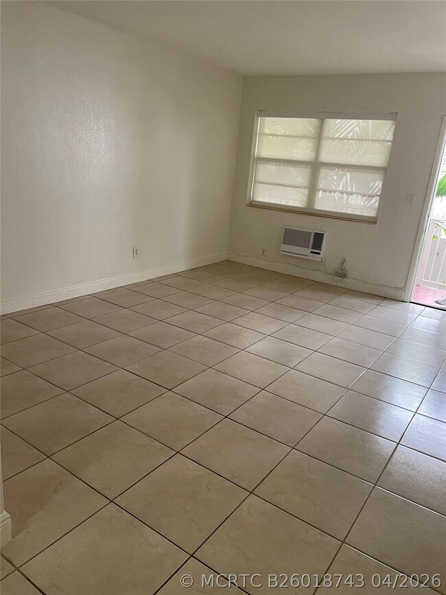Photo - 6930 Byron Ave Unit 203