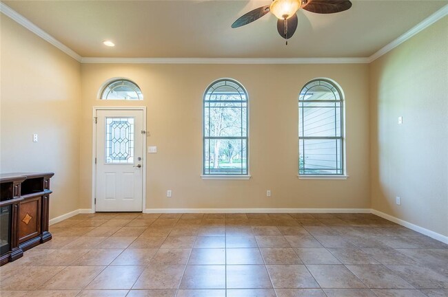 Photo - 212 Waikakaaua Dr