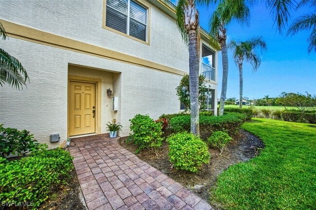 Building Photo - 3091 Meandering Way Unit 102