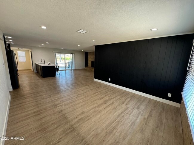 Photo - 2115 S Stanley Pl