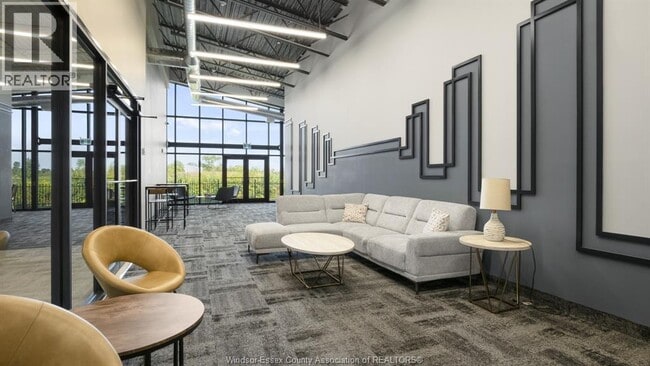 Photo - 1900 6th Conc Unité 302