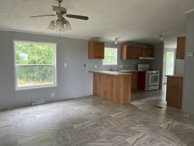 Photo - CENTRALLY LOCATED HOME IN CADILLAC