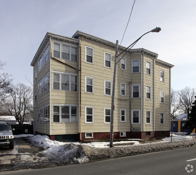 Photo - 51-53 Hamlin St