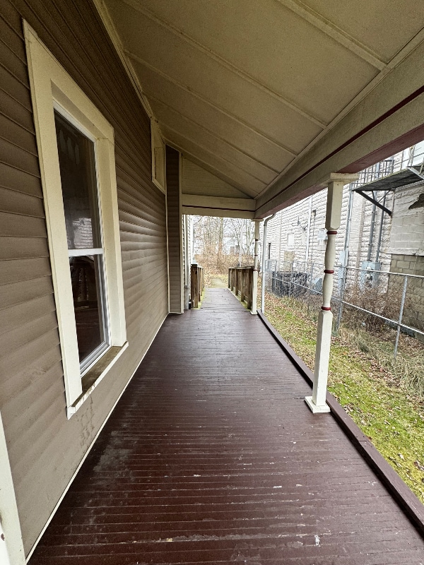 Photo - 311-1/2 S Main St Unit Upstairs