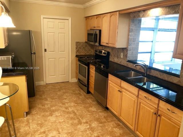 Photo - 216 SE 5th St