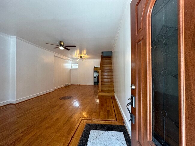 Photo - 1602 S Front St