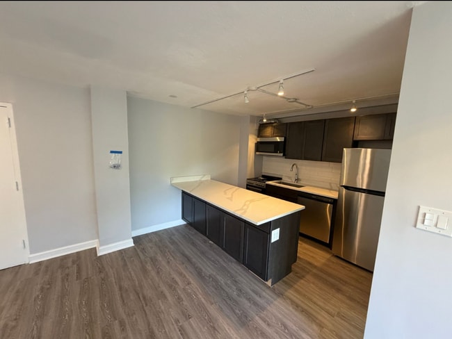 Photo - 7345 N Ridge Blvd Unit 7333-508