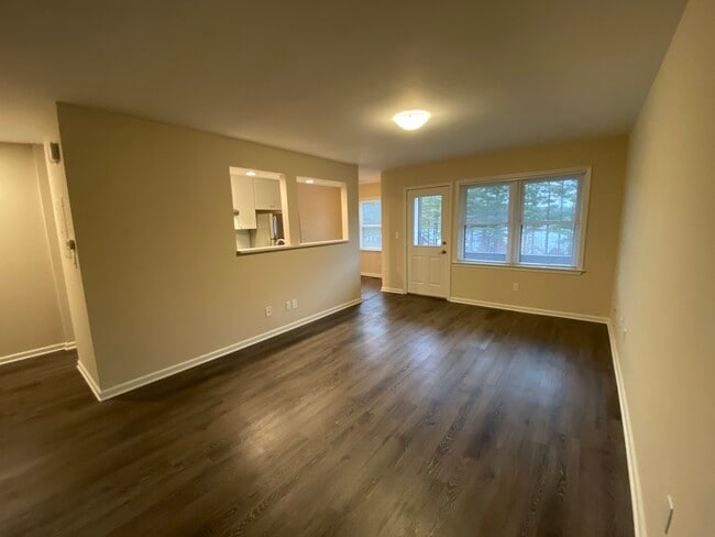 Family room with access to balcony - 365 Mather St Unit 64