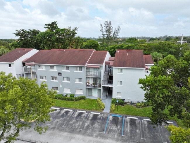 Photo - 1133 Benoist Farms Rd Unit 105