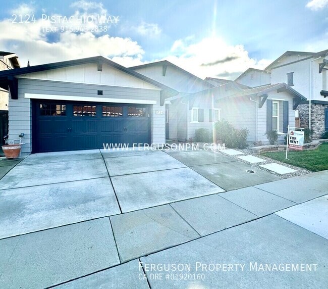 Photo - 2124 Pistachio Way