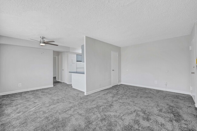 Photo - Friendship Crossing