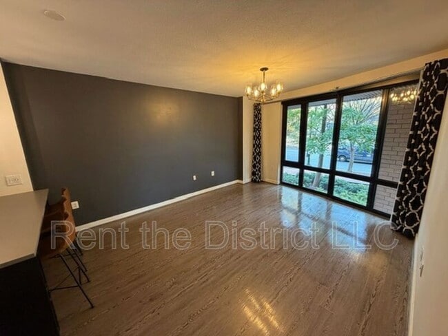 Photo - 1010 Massachusetts Ave NW Unidad #202