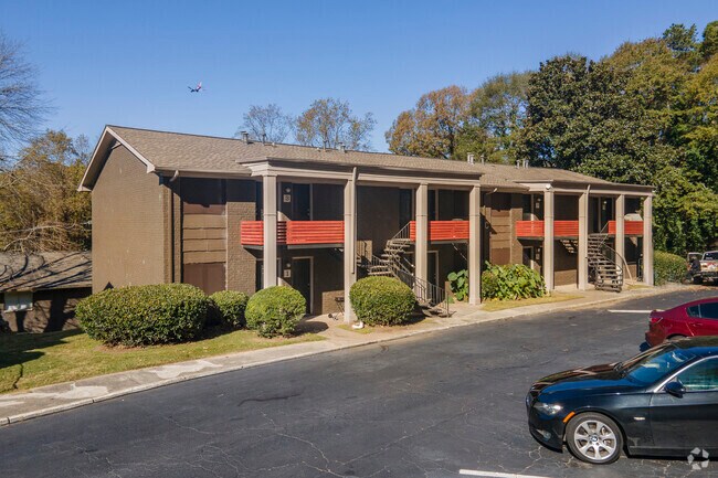 Photo - Waldorf Creek Apartments