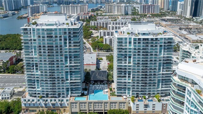 Building Photo - 330 Sunny Isles Blvd Unit #5-1103 Rental