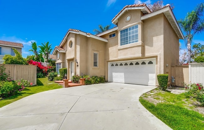 Building Photo - Your Dream Home Awaits on a Peaceful Cul-d...