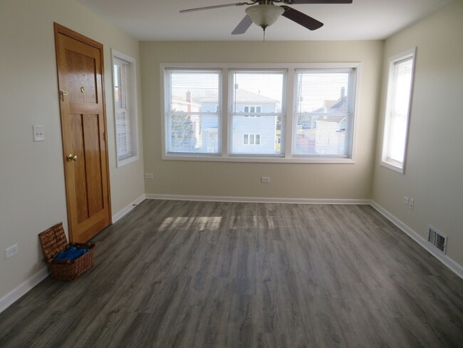 Photo - 118 N 12th Ave Unit 2