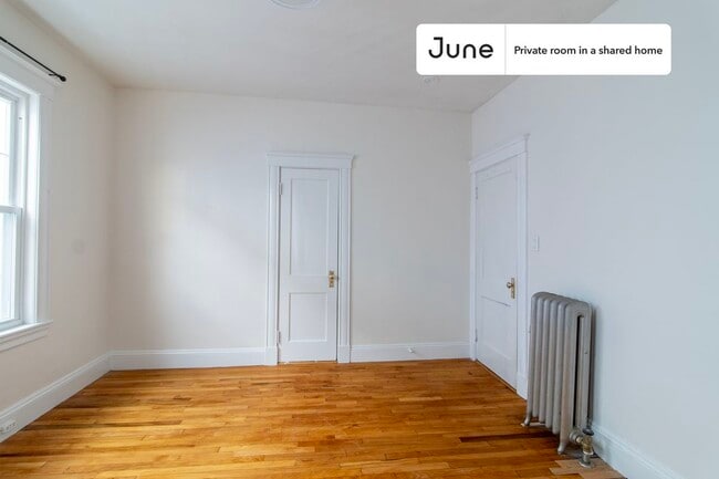 Photo - Room in Shared 4 bed/1 bath home Unidad B