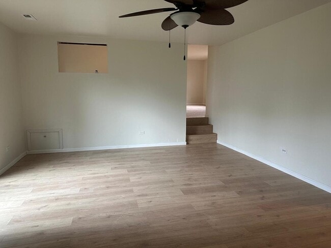 Photo - 6819 Prairieview Ave