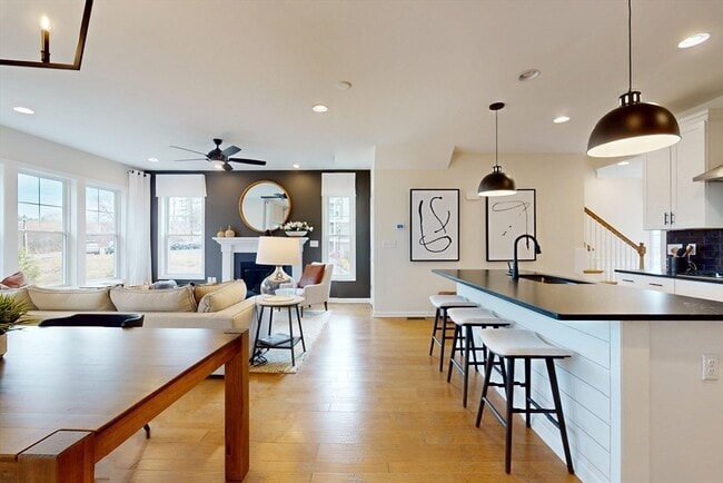 Photo - 129 Cold Brk Dr